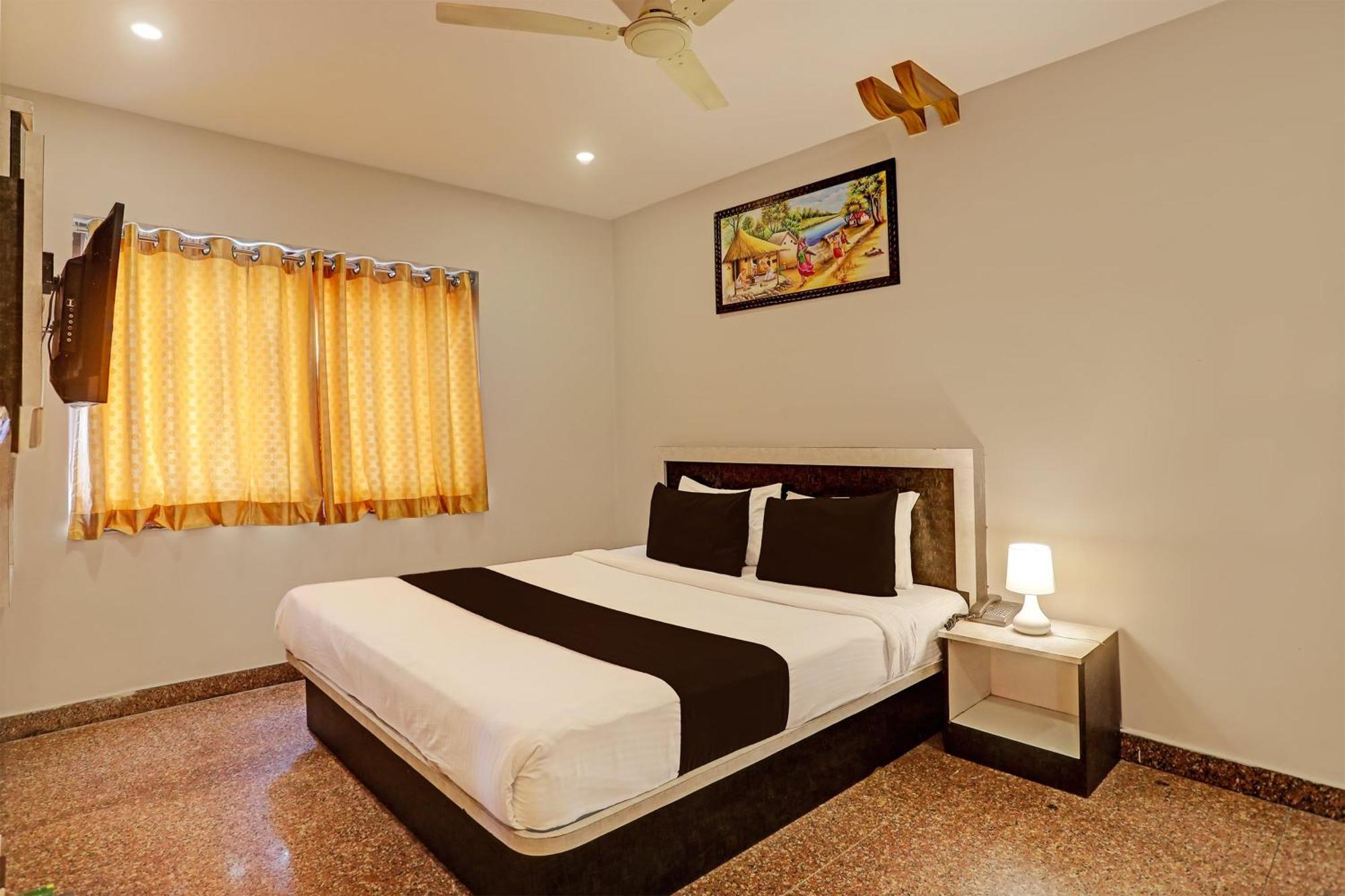 Super Townhouse Vaishnavi Hotel Secunderabad Exterior photo