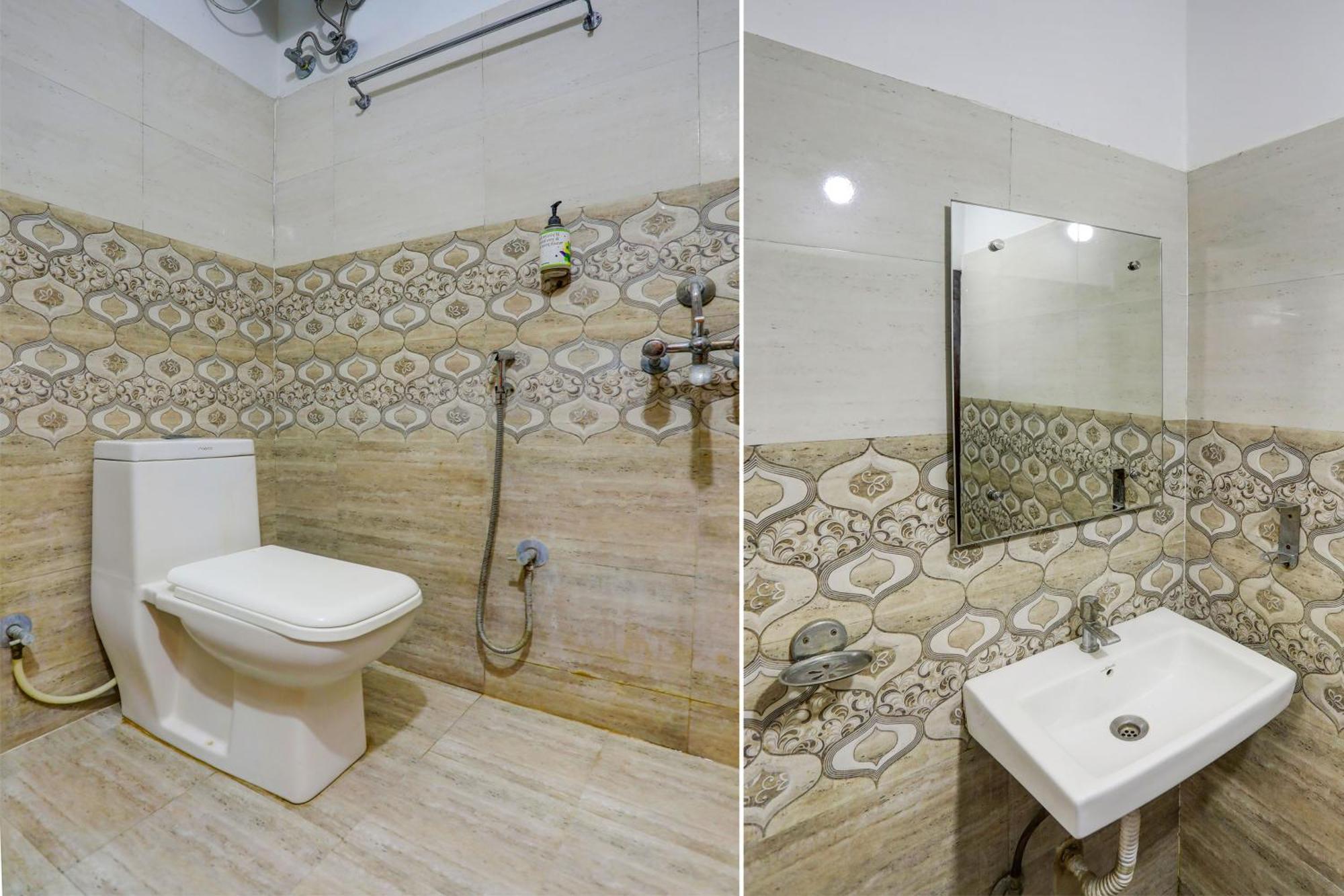 Super Townhouse Vaishnavi Hotel Secunderabad Exterior photo